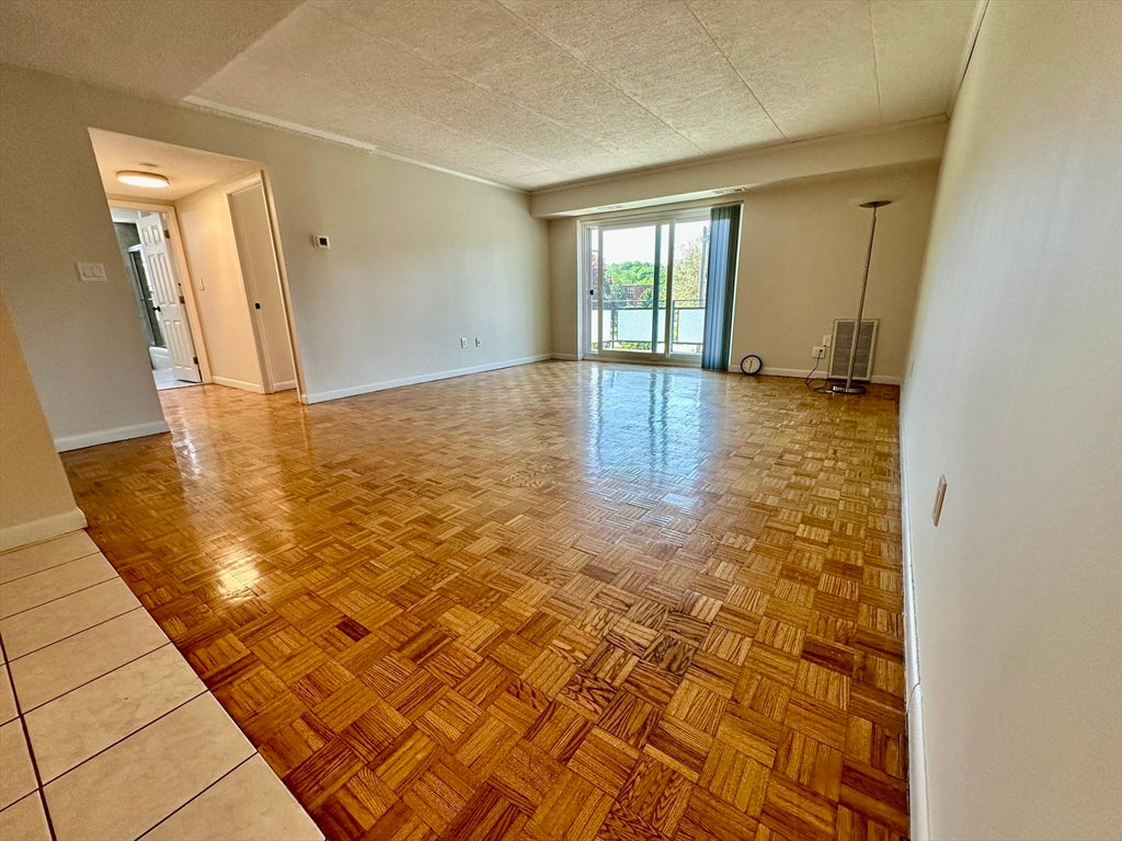 41 Broadlawn Park #22A, Newton, MA, 41 Broadlawn Park #22A, Newton, MA Photo #1