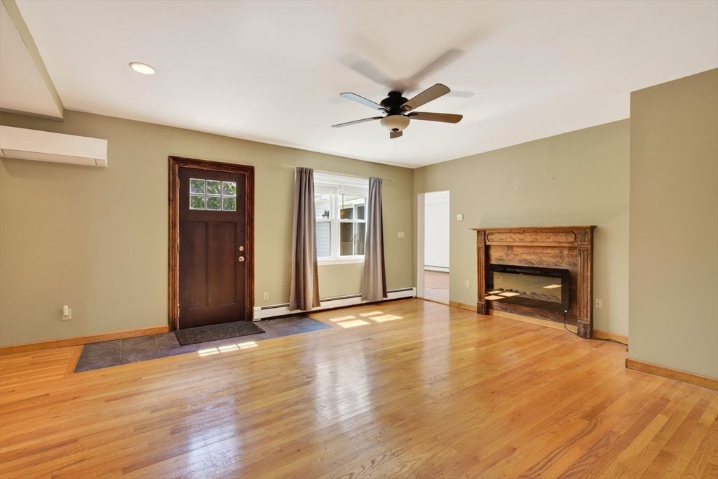 127 Mechanic St #1, Canton, MA, 127 Mechanic St #1, Canton, MA Photo #1