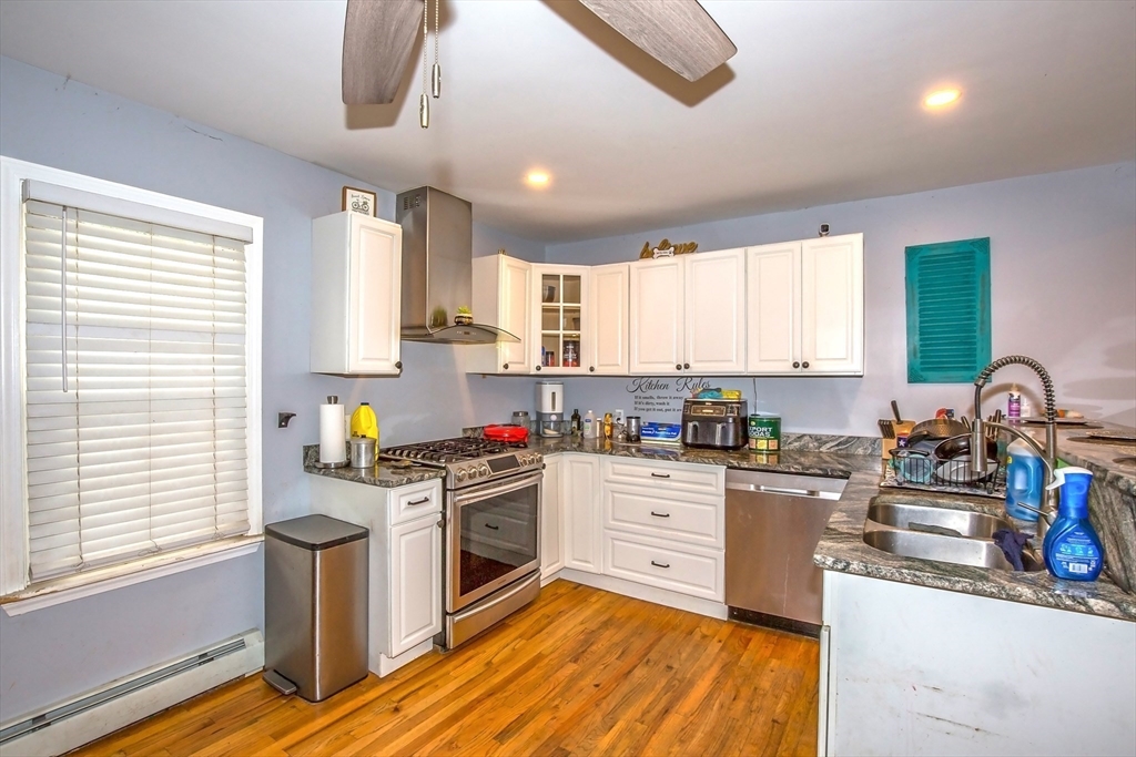 Springfield, Massachusetts 01104, United States, 2 Bedrooms Bedrooms, ,2 BathroomsBathrooms,Residential,Active,149398