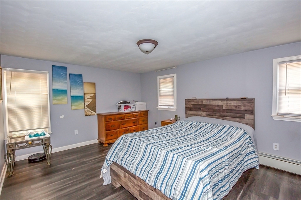 Springfield, Massachusetts 01104, United States, 2 Bedrooms Bedrooms, ,2 BathroomsBathrooms,Residential,Active,149398