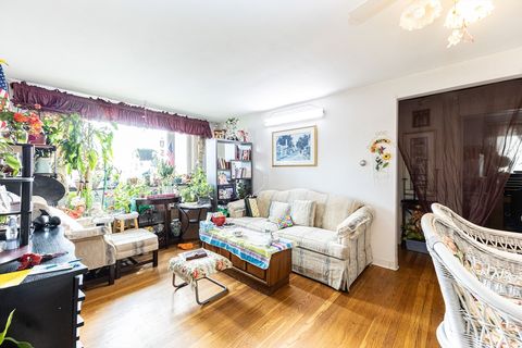 Photo of 186 Lexington St #8, Watertown, MA 02472 (MLS # 73479504)