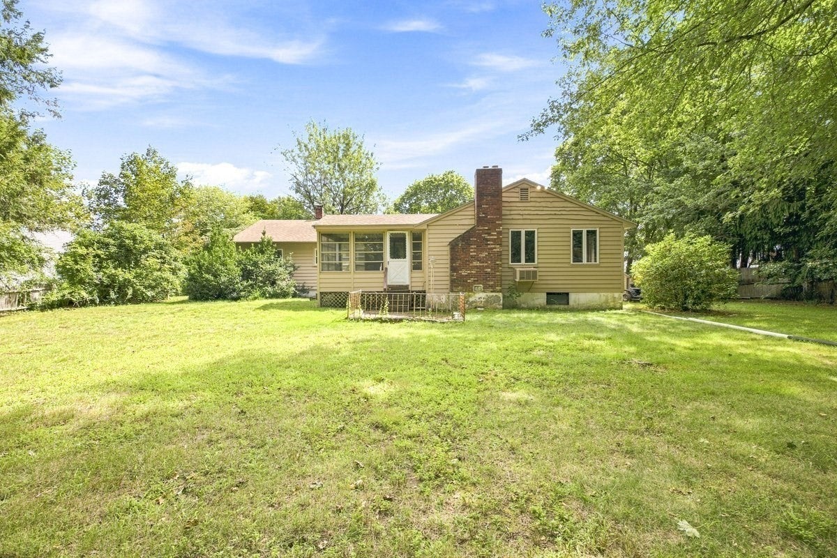 8 Charlesgate Road