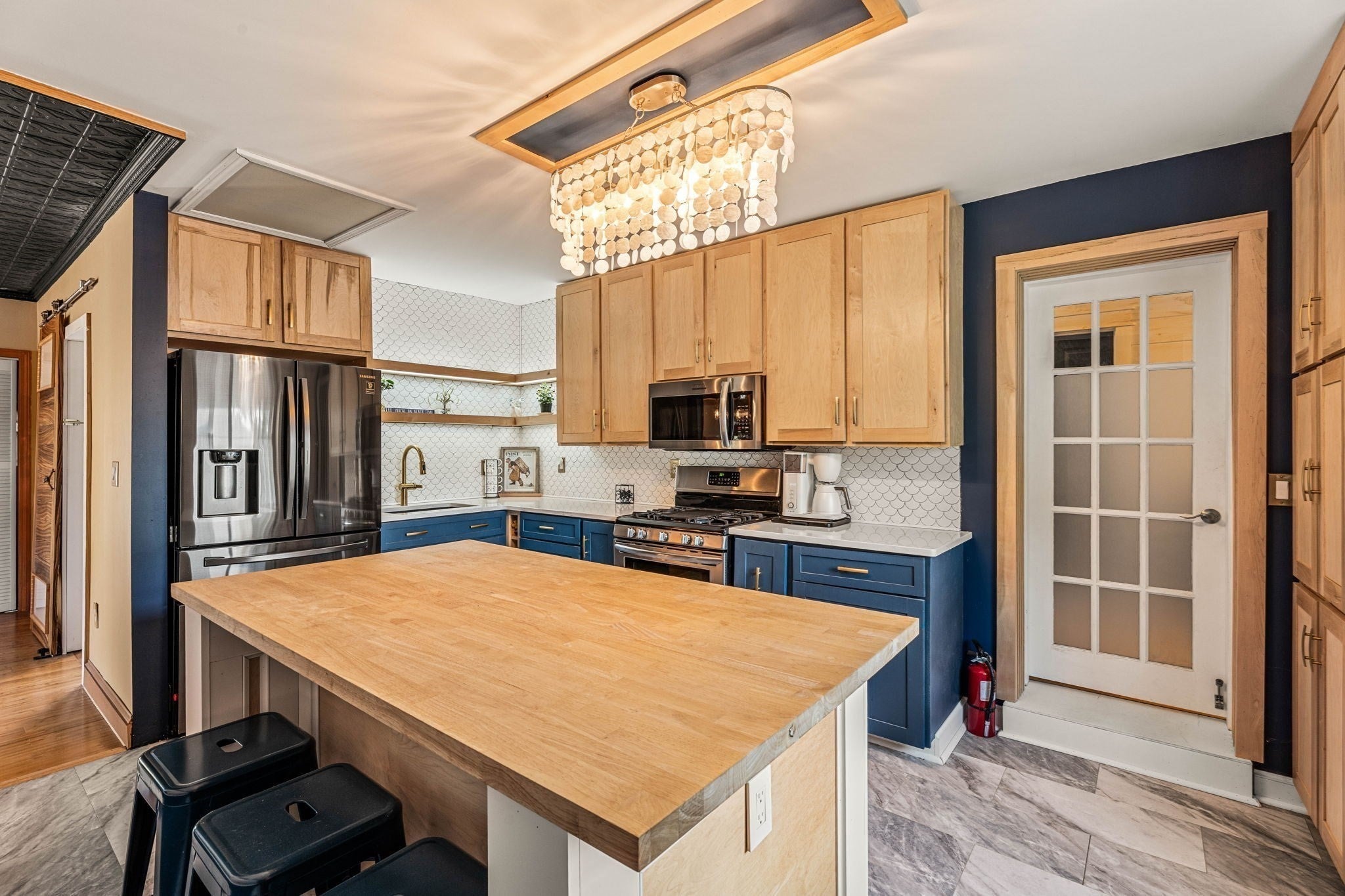 91 Currier St, Methuen, MA Photo #11