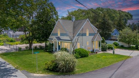 6 North Road Mattapoisett MA 02739