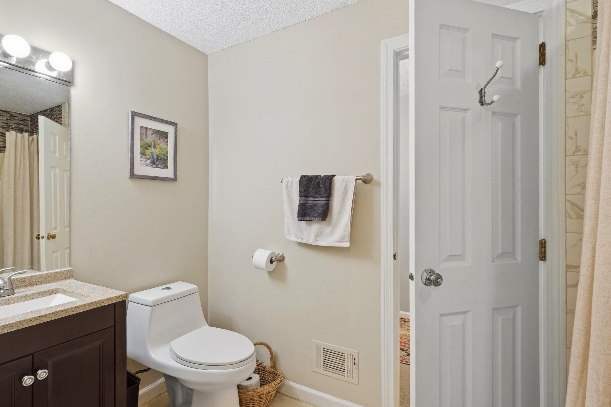 411 Maple Brook Rd #411, Bellingham, MA, 411 Maple Brook Rd #411, Bellingham, MA Photo #34