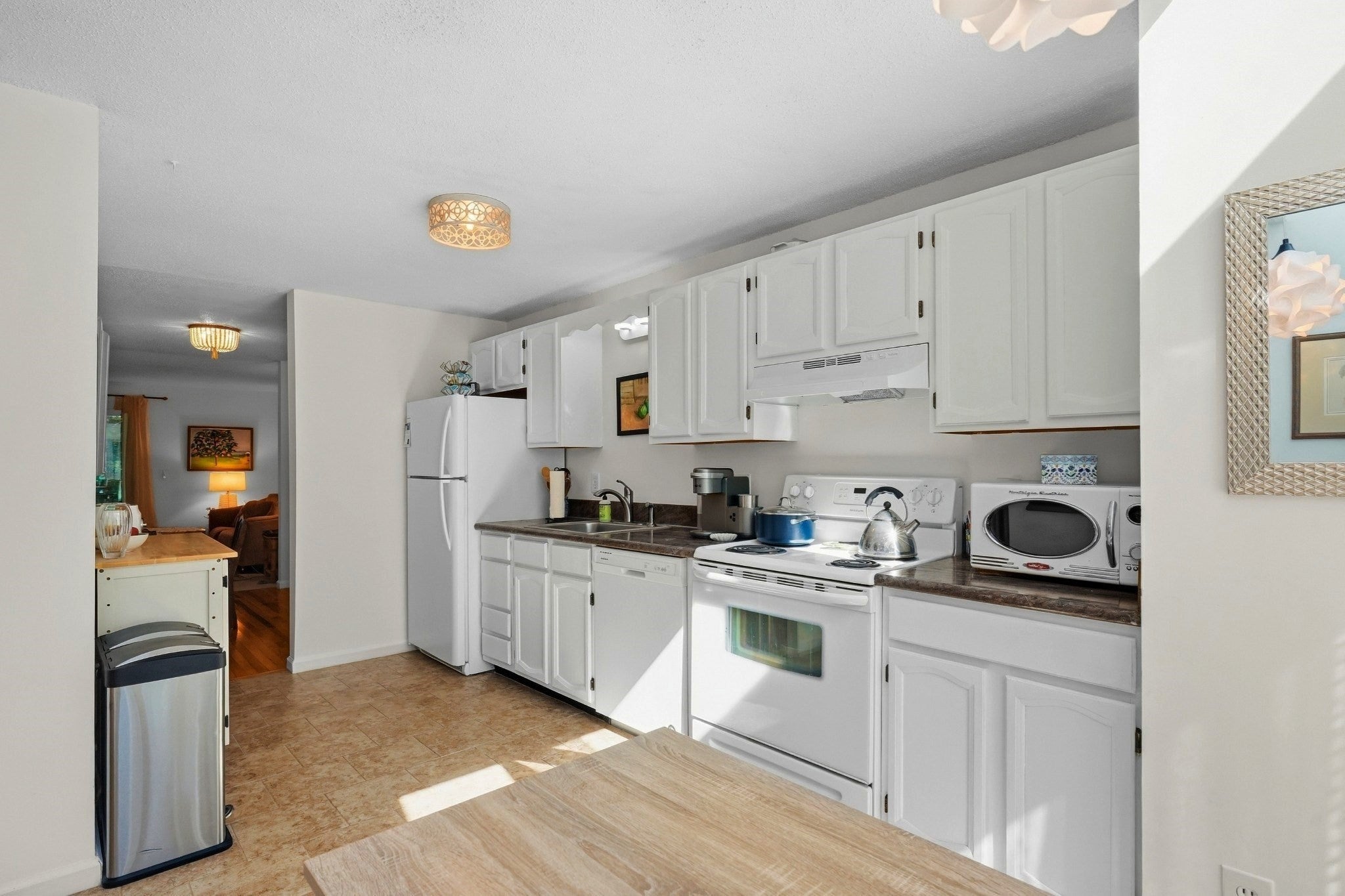 411 Maple Brook Rd #411, Bellingham, MA, 411 Maple Brook Rd #411, Bellingham, MA Photo #5
