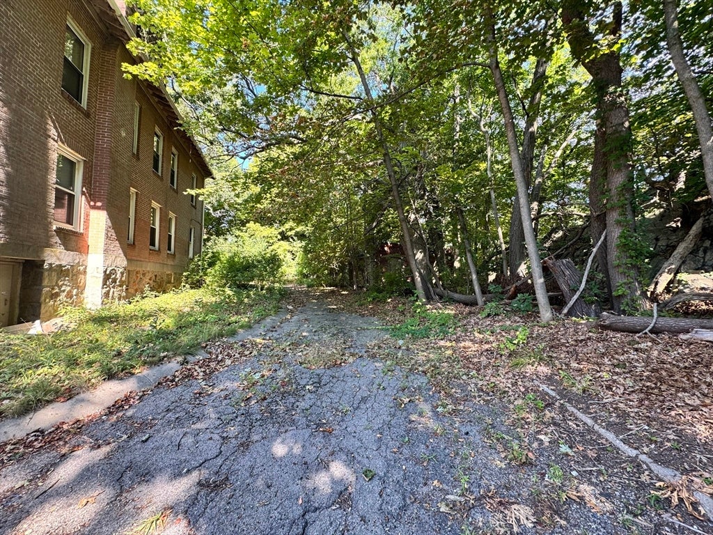 179 Hebron St