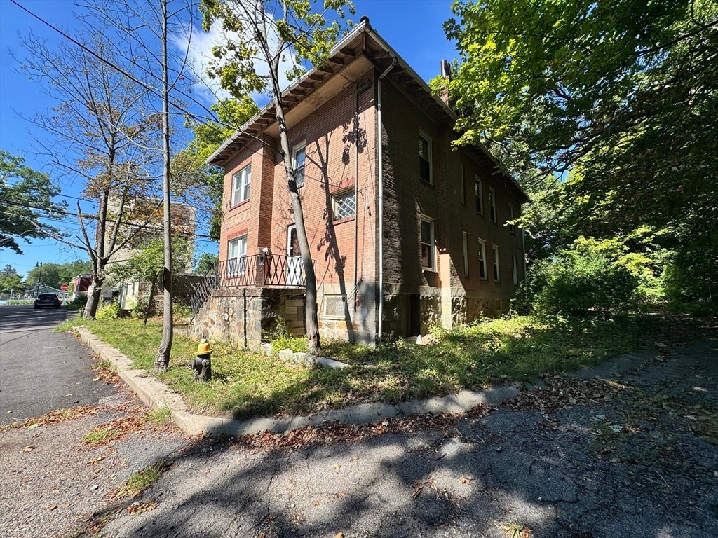 179 Hebron St