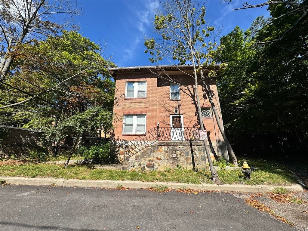 179 Hebron St, Boston, MA Photo #1
