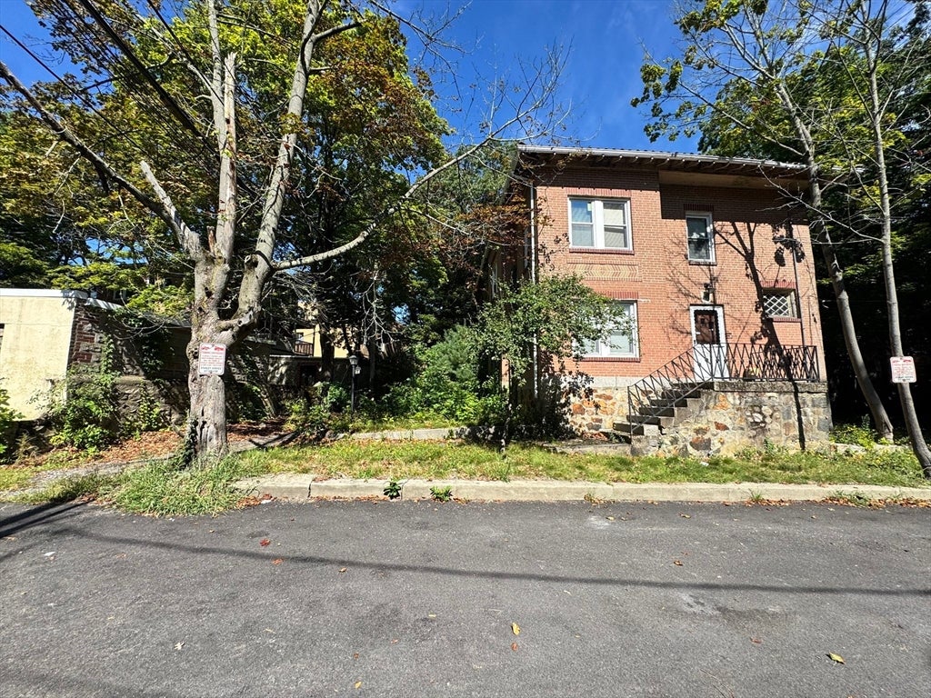 179 Hebron St, Boston, MA Photo #8