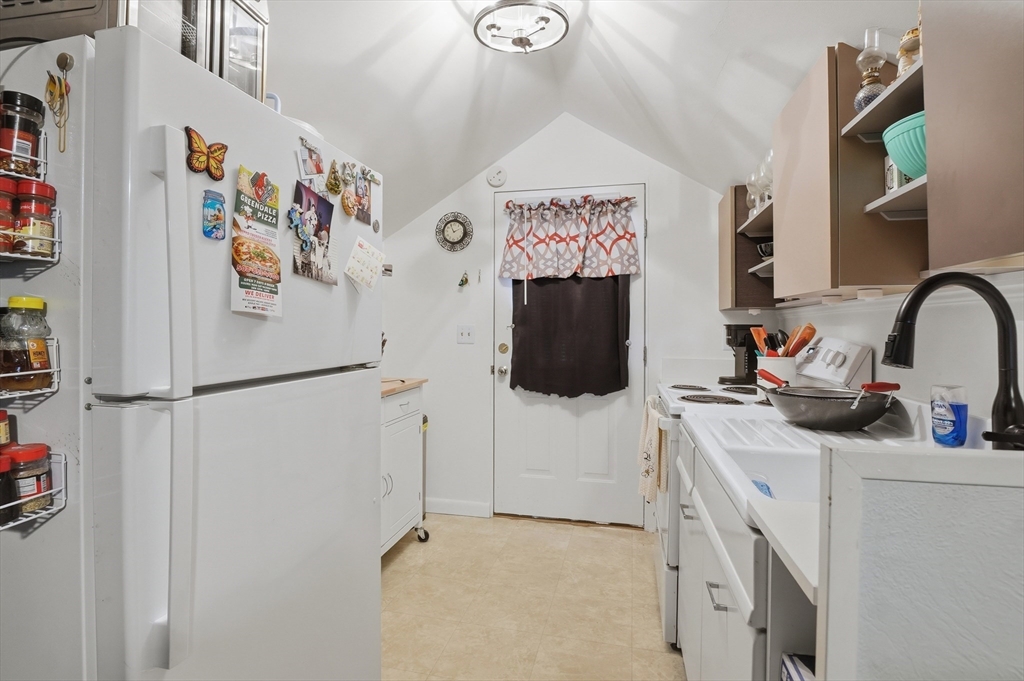 923 West Boylston Street, Worcester, MA, 923 West Boylston Street, Worcester, MA Photo #12