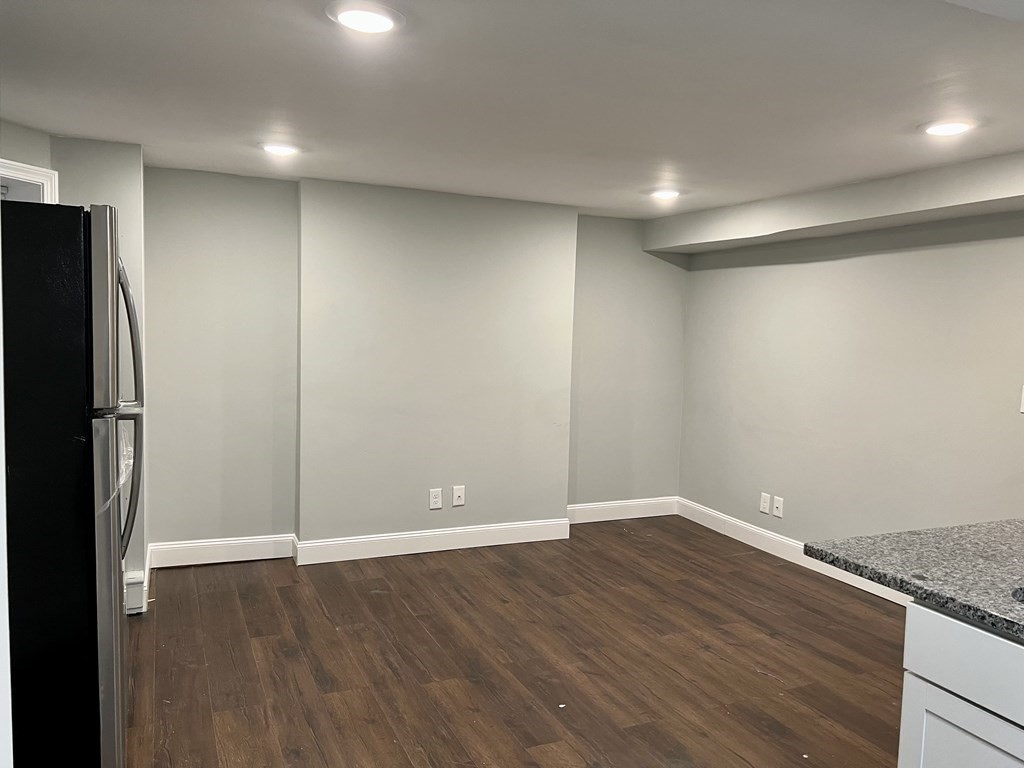 4 Commonwealth Court 2