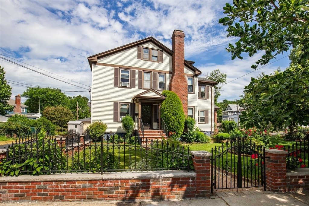 Photo 1 of 29 — 28 Churchhill Ave 2, Arlington, MA 02476
