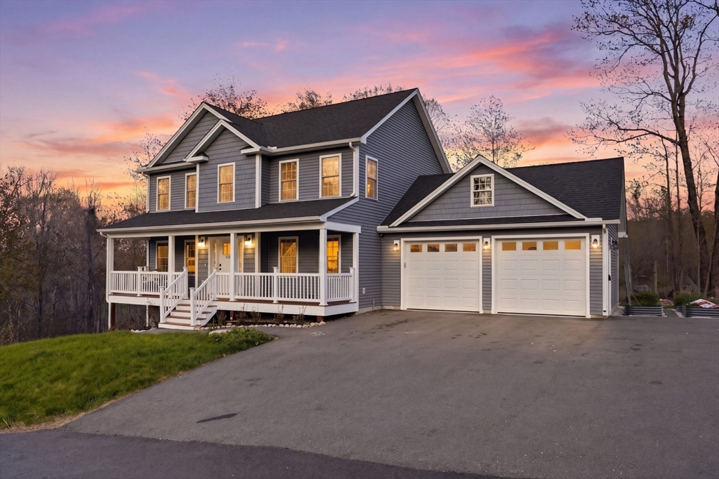 131 Damon Rd