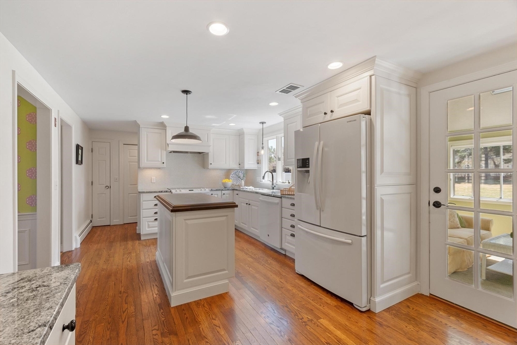 1492 Great Pond Road