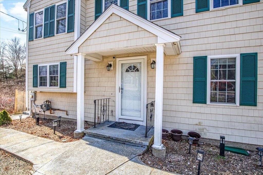 859 Pleasant St