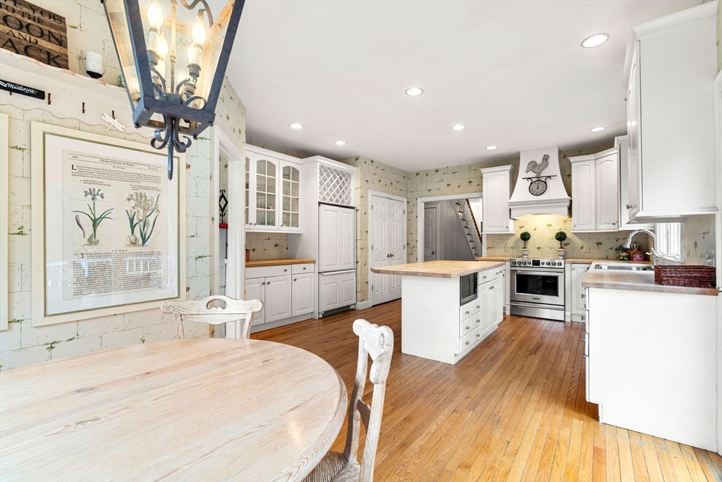 65 Deerpath Rd, Dedham, MA Photo #7