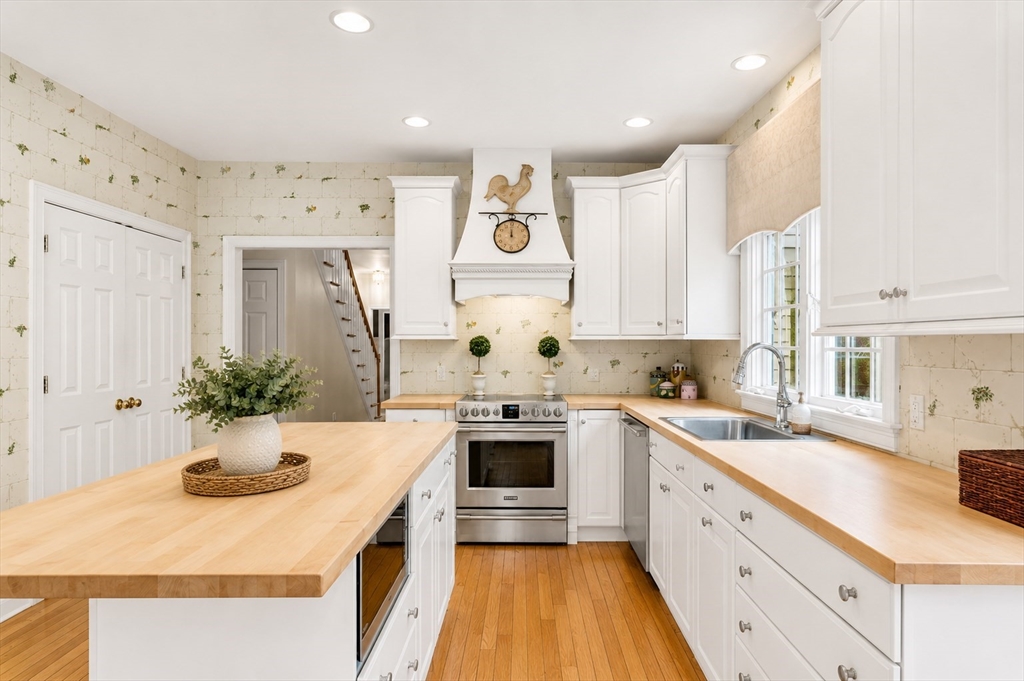 65 Deerpath