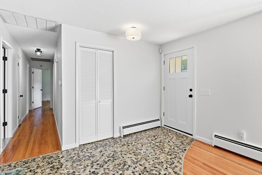 80 Lynnwood Dr, Longmeadow, MA, 80 Lynnwood Dr, Longmeadow, MA Photo #7