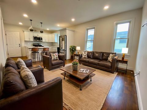 Photo of 19-21 Bellevue St #2, Waltham, MA 02453 (MLS # 73503311)