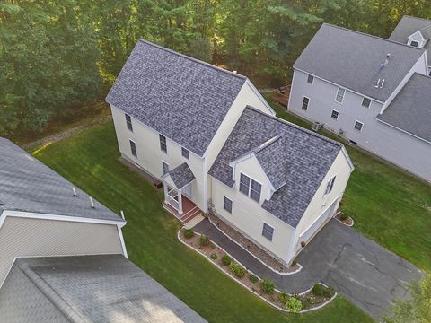138 Barbara Ln 138 Hudson NH 03051