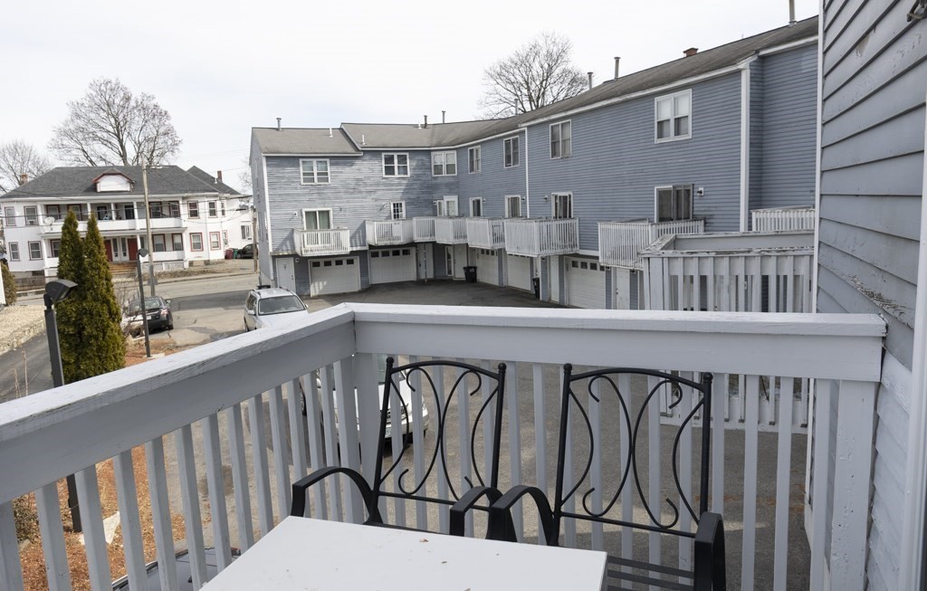 113 School Street 12