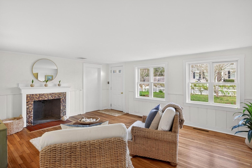 5 Pleasant St Unit A, Dennis, MA Photo #9