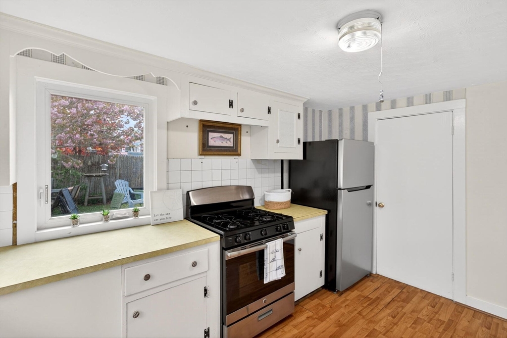 5 Pleasant St Unit A, Dennis, MA Photo #12