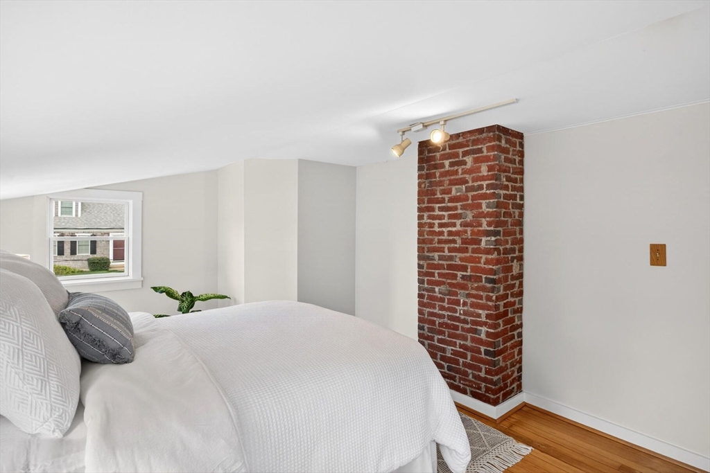 5 Pleasant St Unit A, Dennis, MA Photo #17