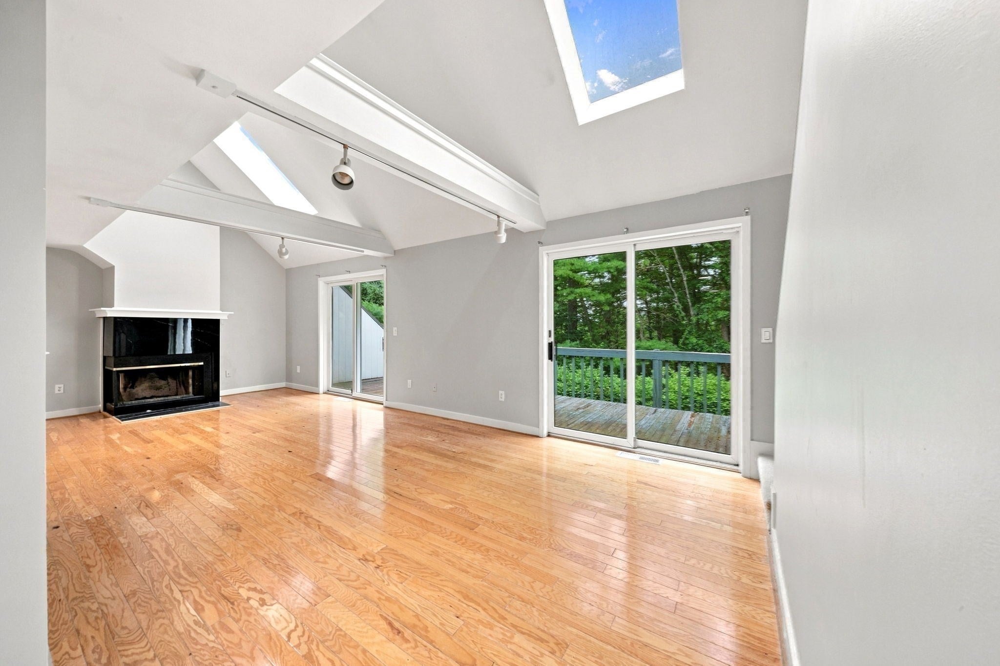 34 Woodland Park Dr #34, Haverhill, MA, 34 Woodland Park Dr #34, Haverhill, MA Photo #5