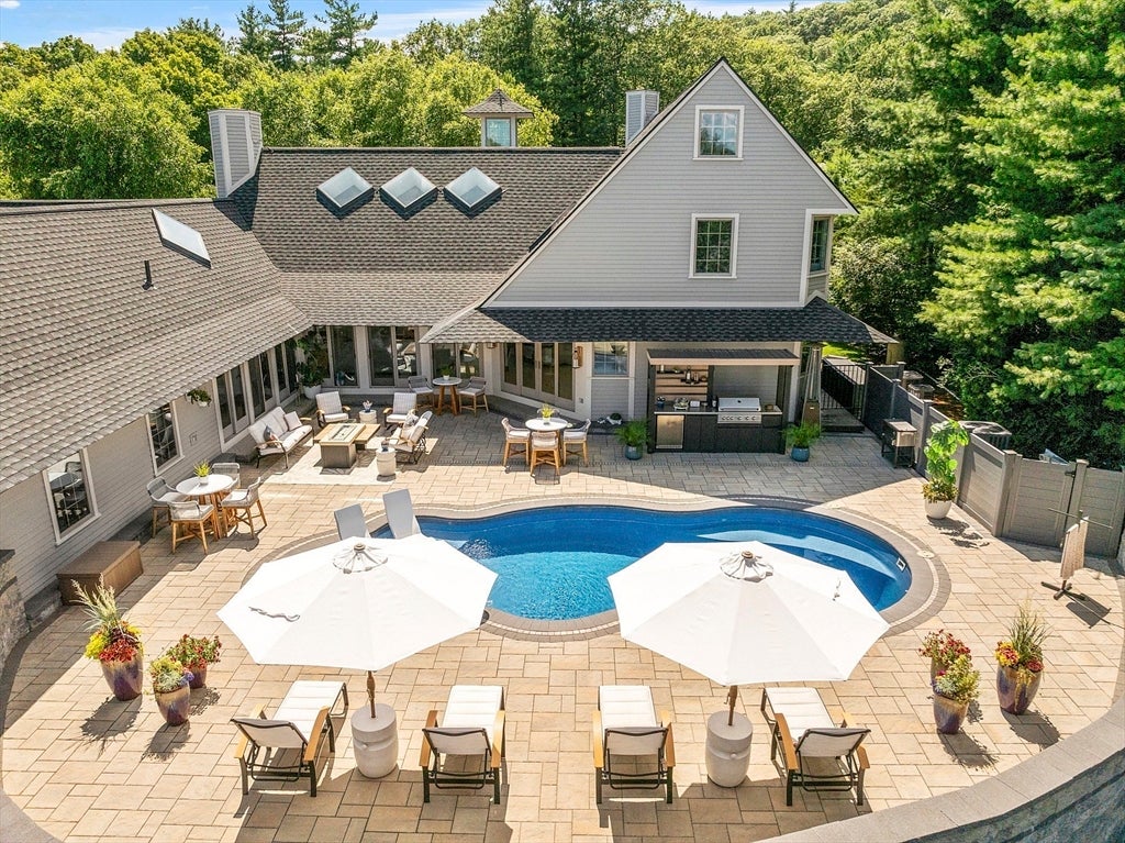 119 Olde Tavern Rd