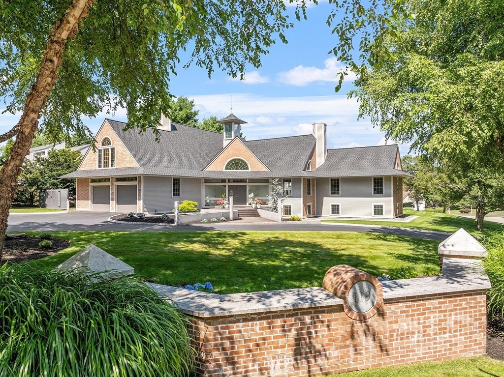 119 Olde Tavern Rd