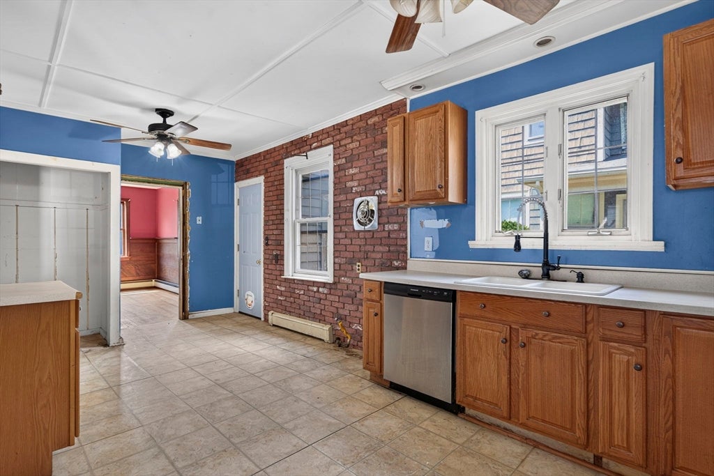 23 Hodges St, Attleboro, MA, 23 Hodges St, Attleboro, MA Photo #8