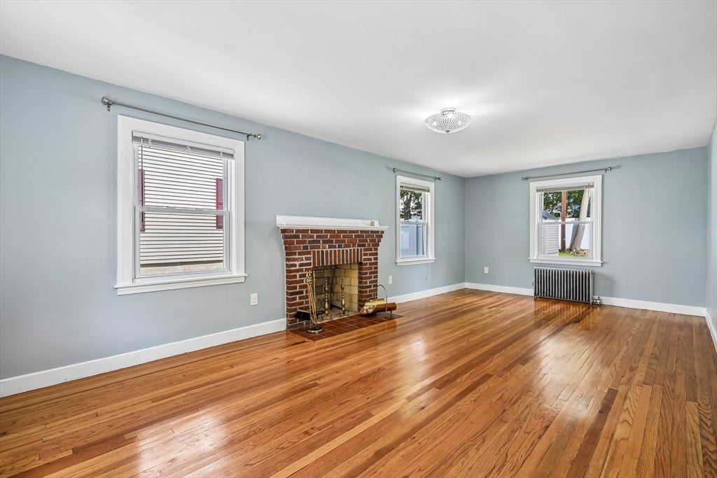 19 Walworth Street, Worcester, MA Photo #4