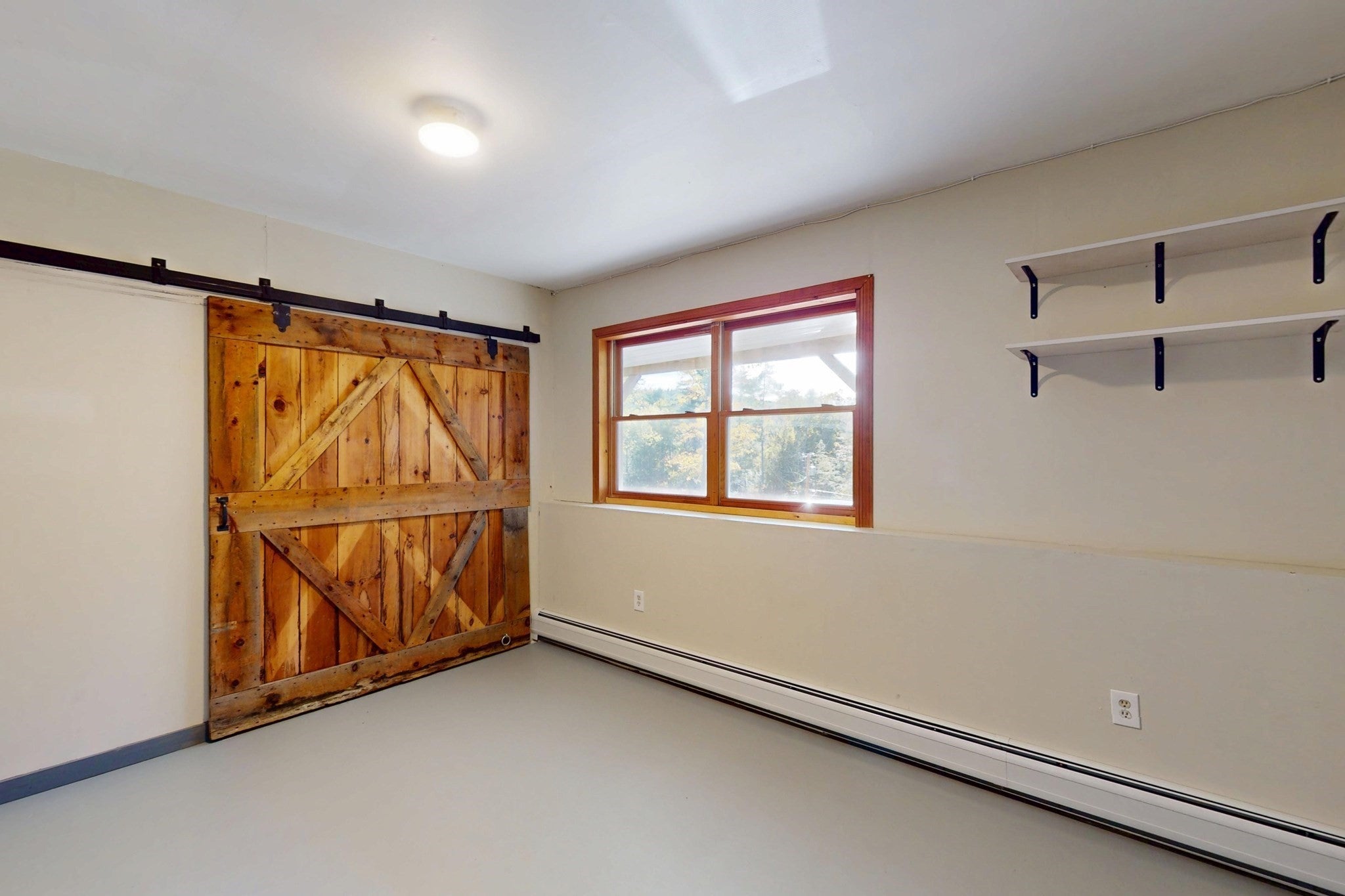 86 E Buckland Rd, Shelburne, MA, 86 E Buckland Rd, Shelburne, MA Photo #6