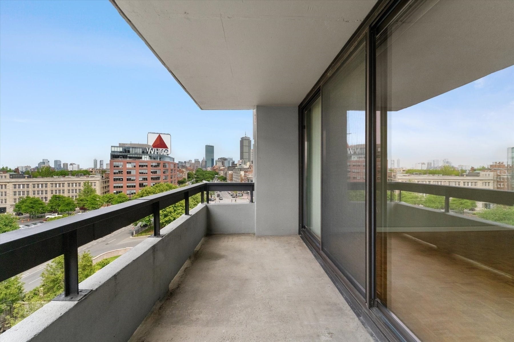 566 Commonwealth Ave 703, Boston MA 02215