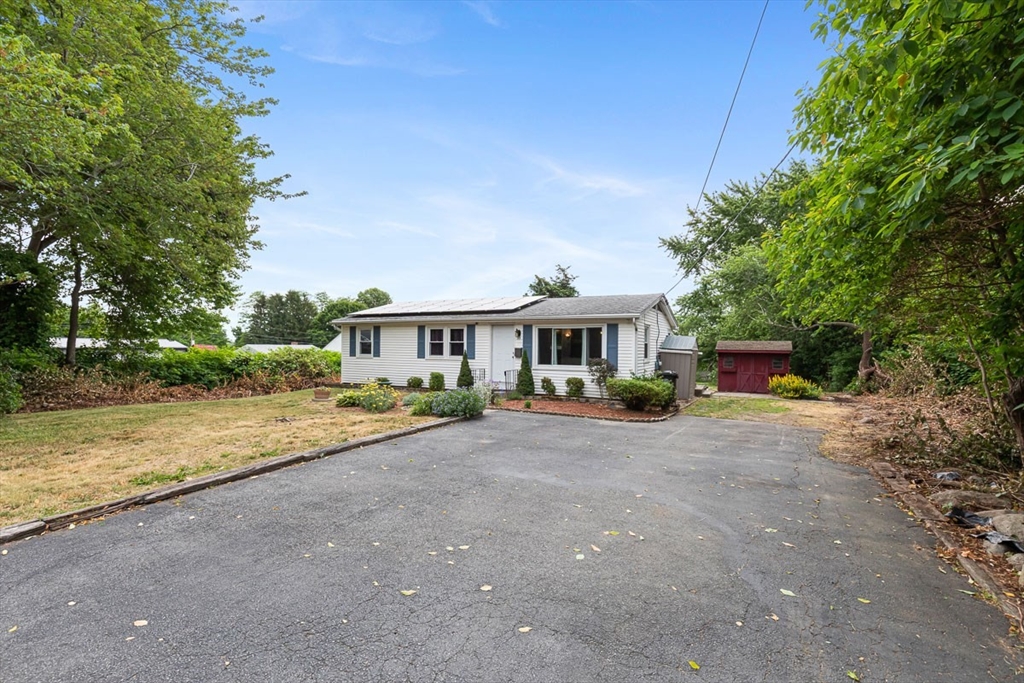 99 Swansom Rd