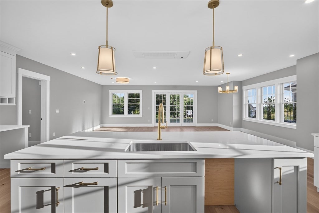 533 Woods Hole Rd #E104, Falmouth, MA Photo #7