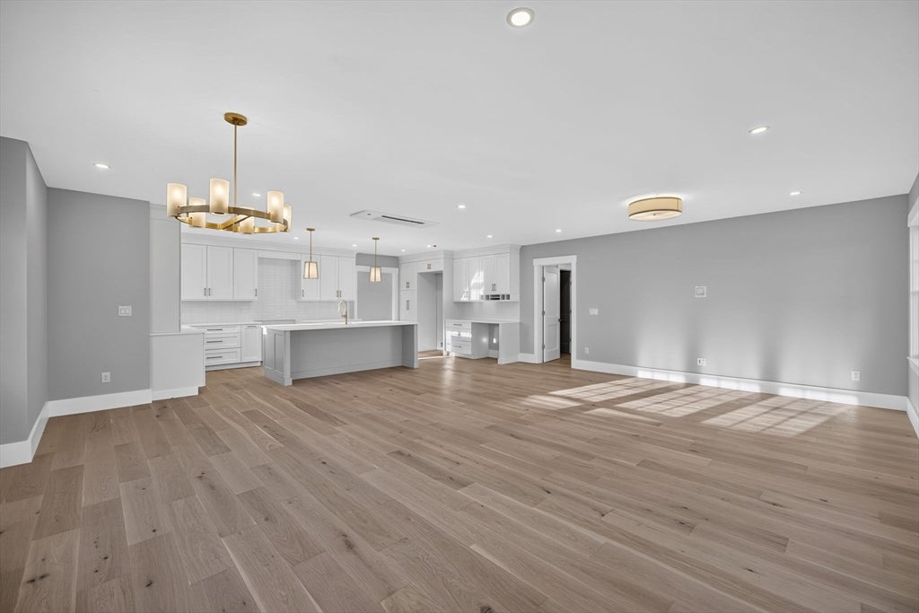 533 Woods Hole Rd #E104, Falmouth, MA Photo #4