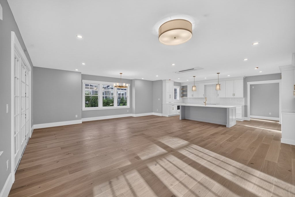 533 Woods Hole Rd #E104, Falmouth, MA Photo #12