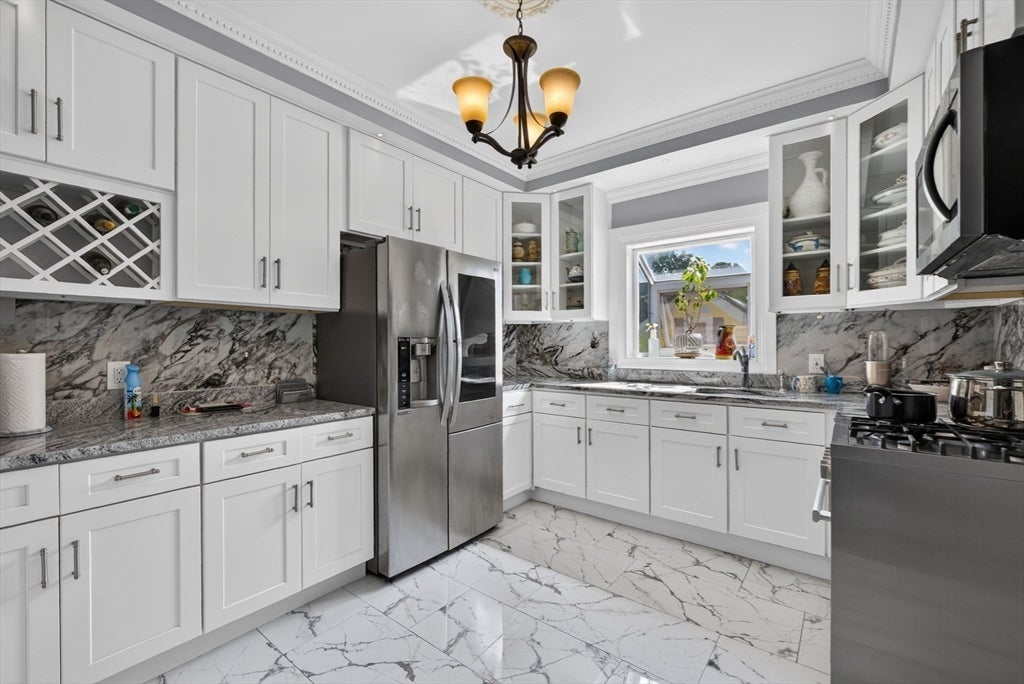 153 Belmont St, Fall River, MA, 153 Belmont St, Fall River, MA Photo #13