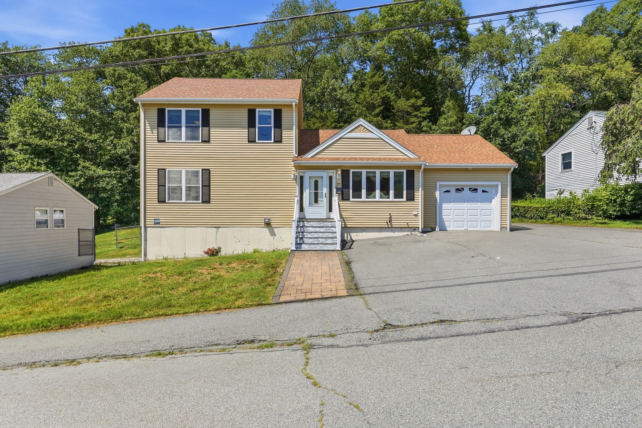 39 Sunflower Rd