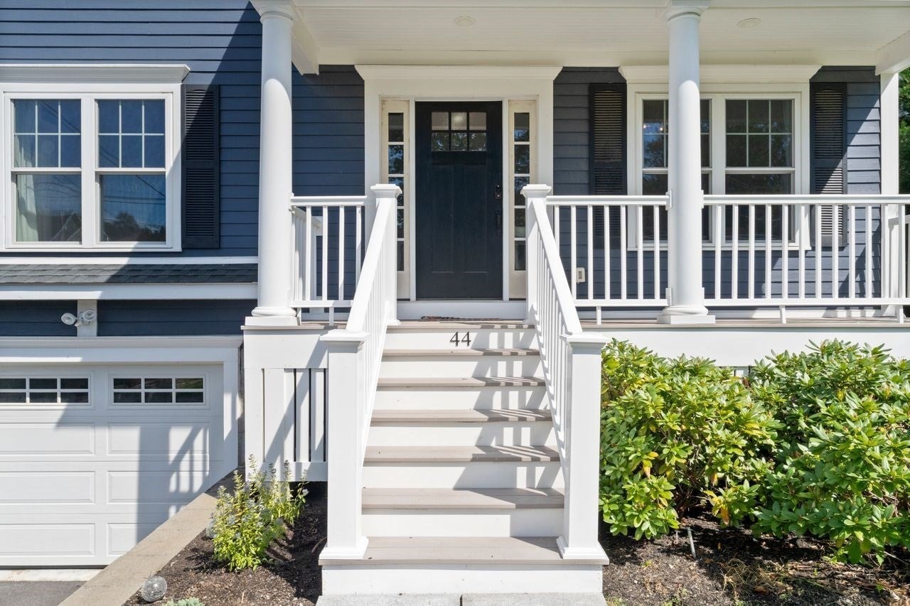 44 Bernard St, Newton, MA, 44 Bernard St, Newton, MA Photo #2