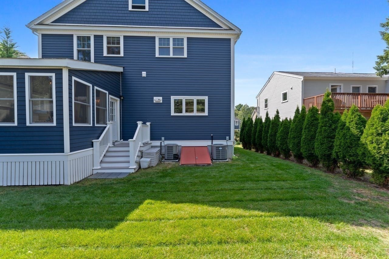44 Bernard St, Newton, MA, 44 Bernard St, Newton, MA Photo #30