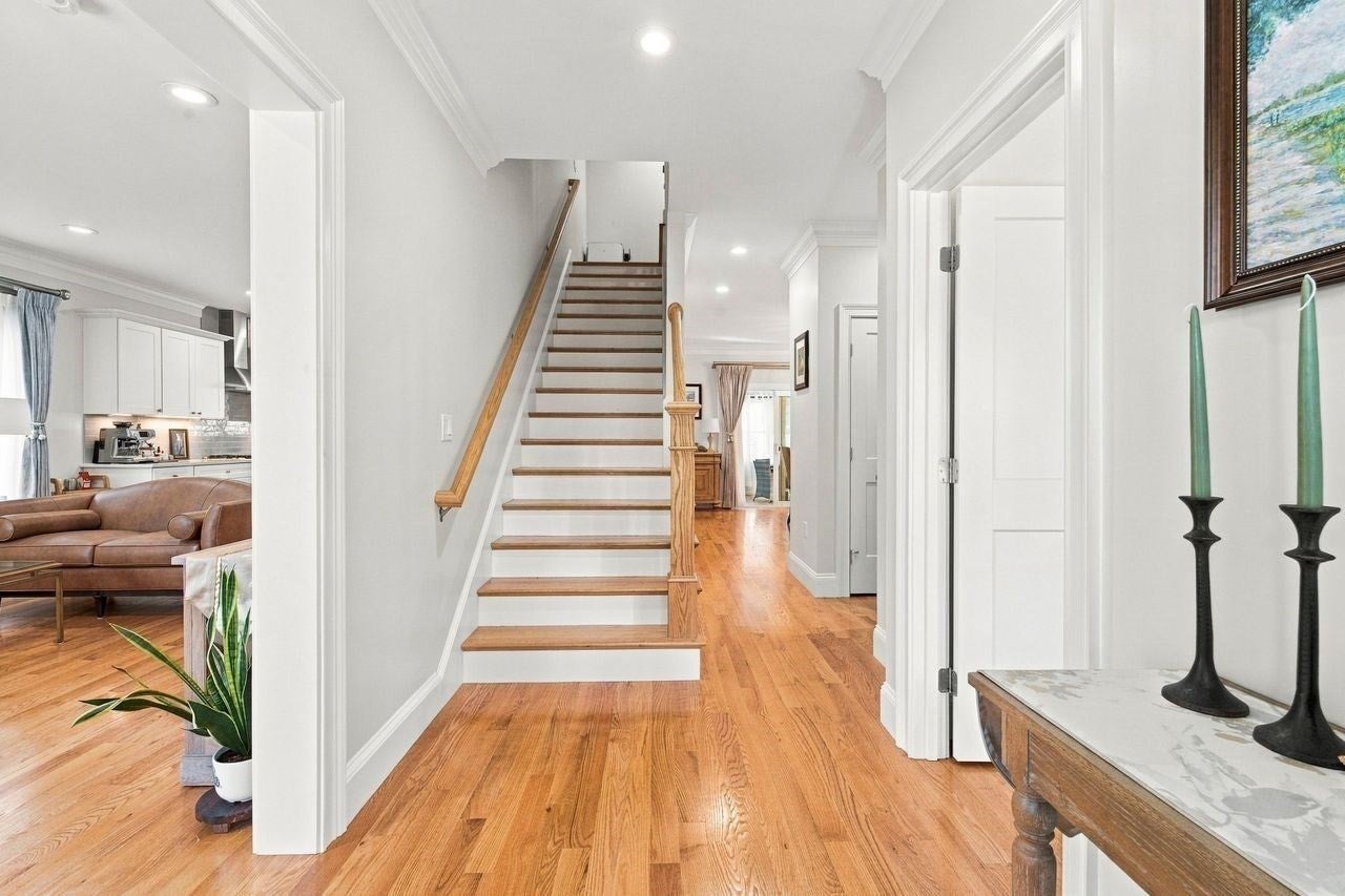 44 Bernard St, Newton, MA, 44 Bernard St, Newton, MA Photo #15