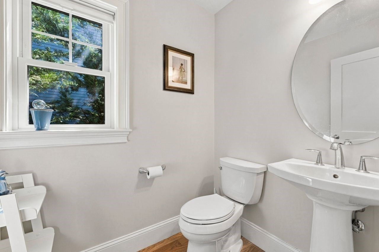 44 Bernard St, Newton, MA, 44 Bernard St, Newton, MA Photo #16