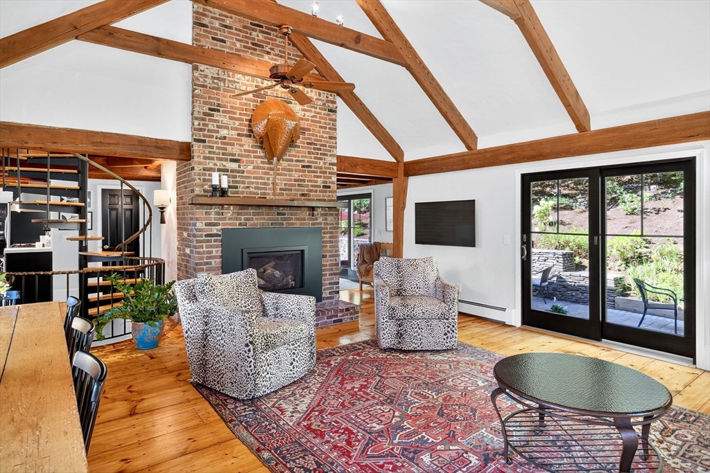 19 Ridgewood Rd
