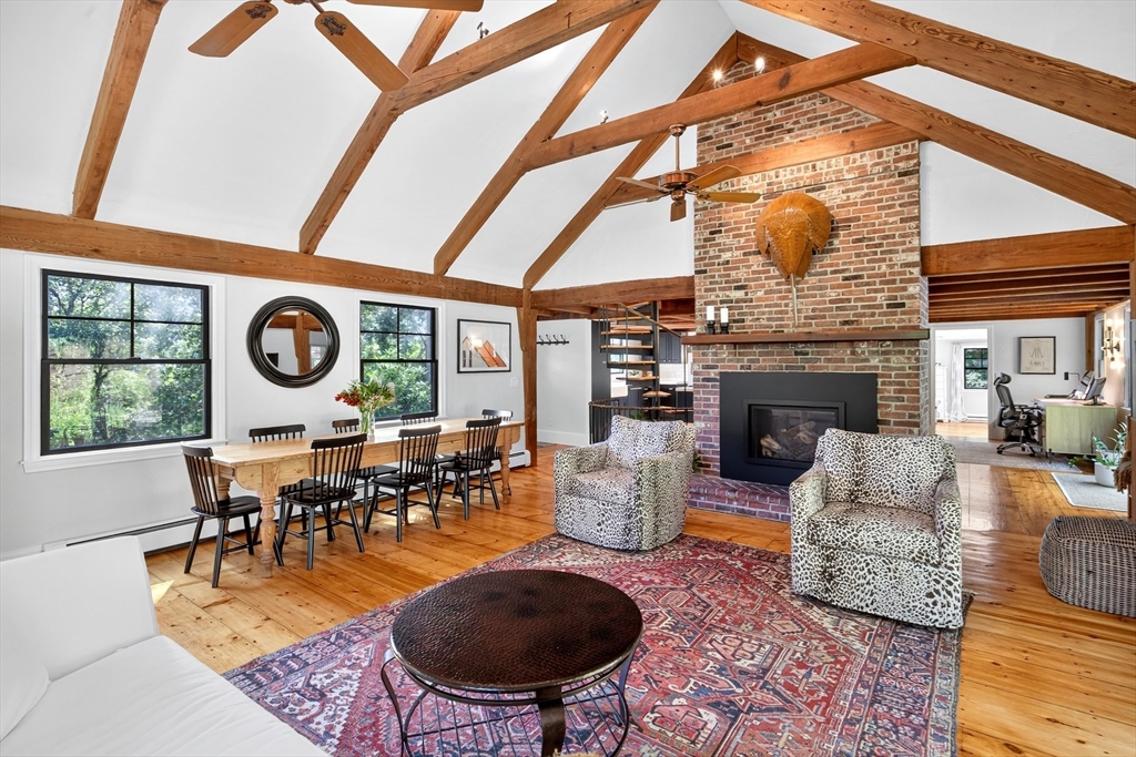 19 Ridgewood Rd