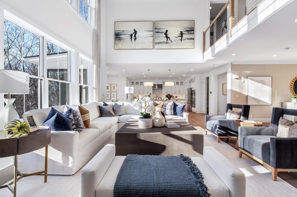8 Shoreline Dr 11