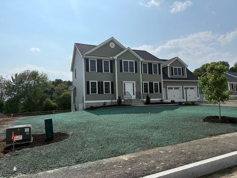 18 Esther Way Lot 12 Dracut MA 01826